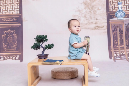 佳木斯孕妇肚子上的黑线